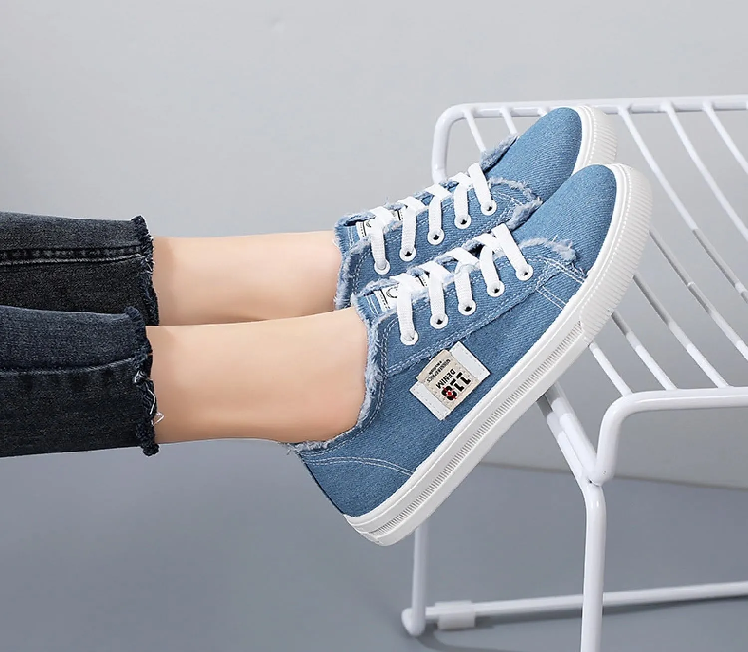 2024 New Women's Canvas Shoes Fringed Hem Denim Fabric Autumn Style Spring Casual Sports Preppy Flat Sneakers for Students