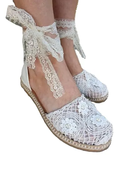 Boho Ivory Lace Flat Wedding Shoes for Women, White, Lace-Up Design (7 US)