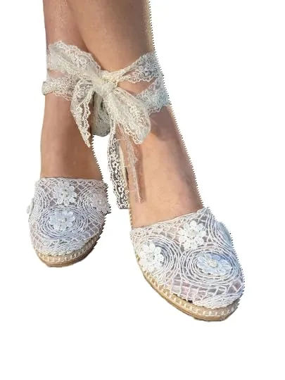 Boho Ivory Lace Flat Wedding Shoes for Women, White, Lace-Up Design (7 US)