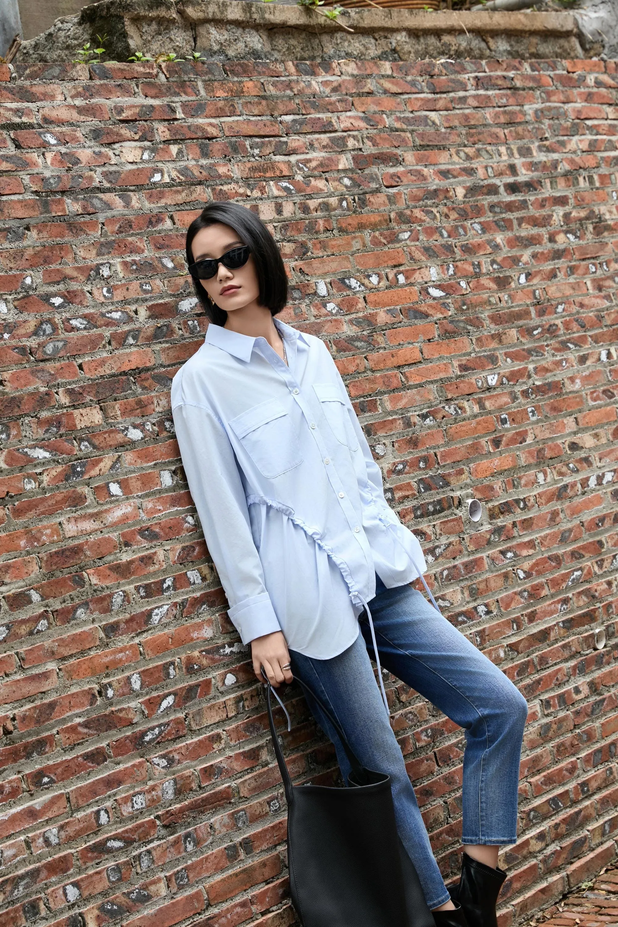 Elegant Blue Tailored Women's Blouse with Cinched Waist | Washed Poly-Cotton Contouring Shirt