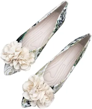 Hee grand Flats for Women Embroidery Pointed Toe Flats Flowers Decorative Dress Shoes Comfortable Slip On Ballet Flats