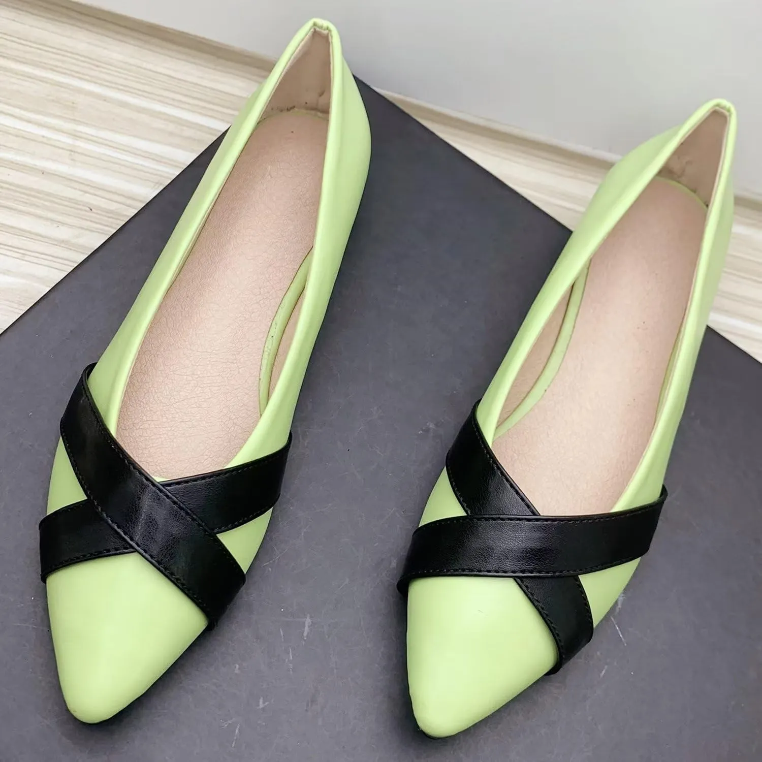 Hee grand Flats for Women Retro Criss-Cross Ballet Flats Pointed Toe Dress Shoes Lightweight Slip On Loafers