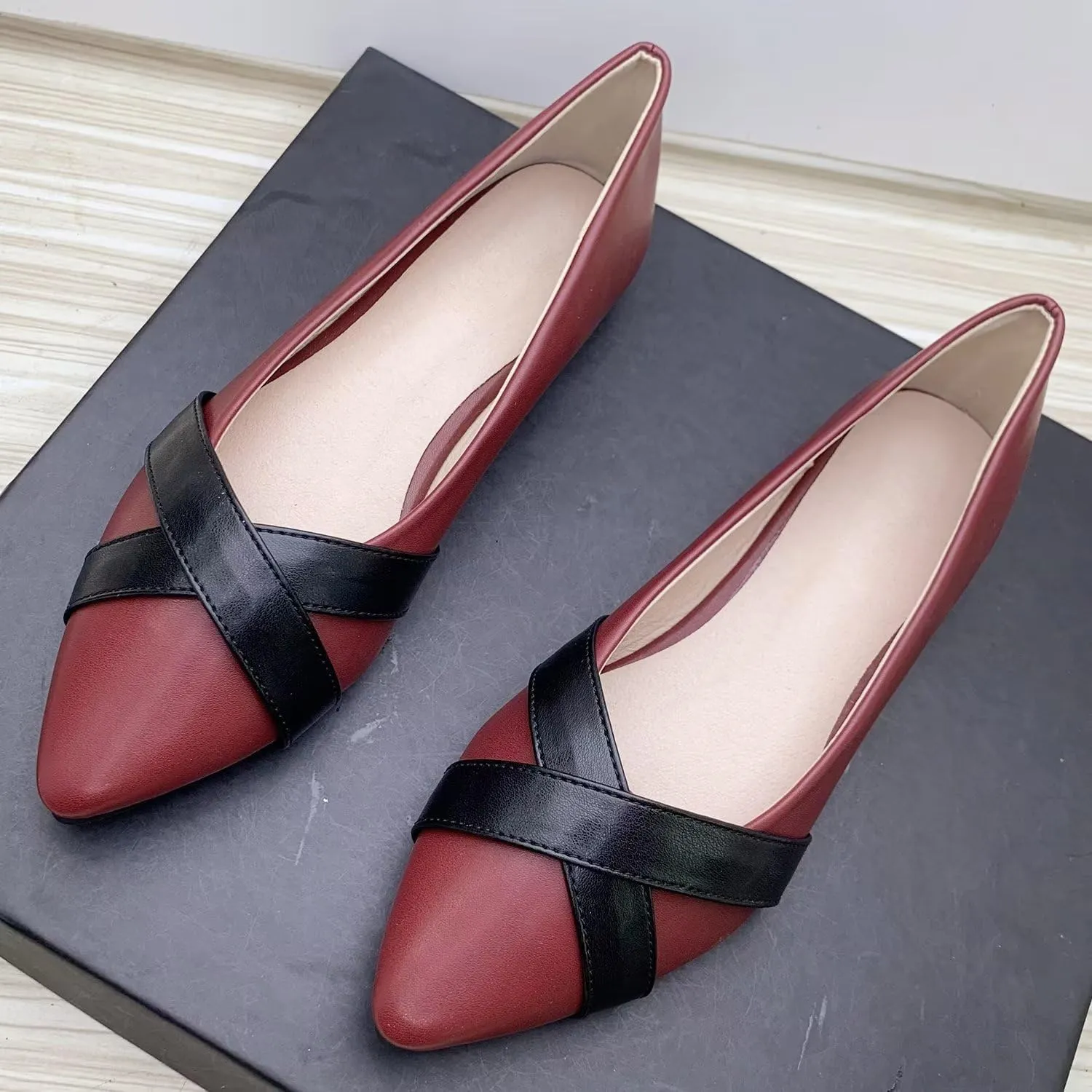 Hee grand Flats for Women Retro Criss-Cross Ballet Flats Pointed Toe Dress Shoes Lightweight Slip On Loafers