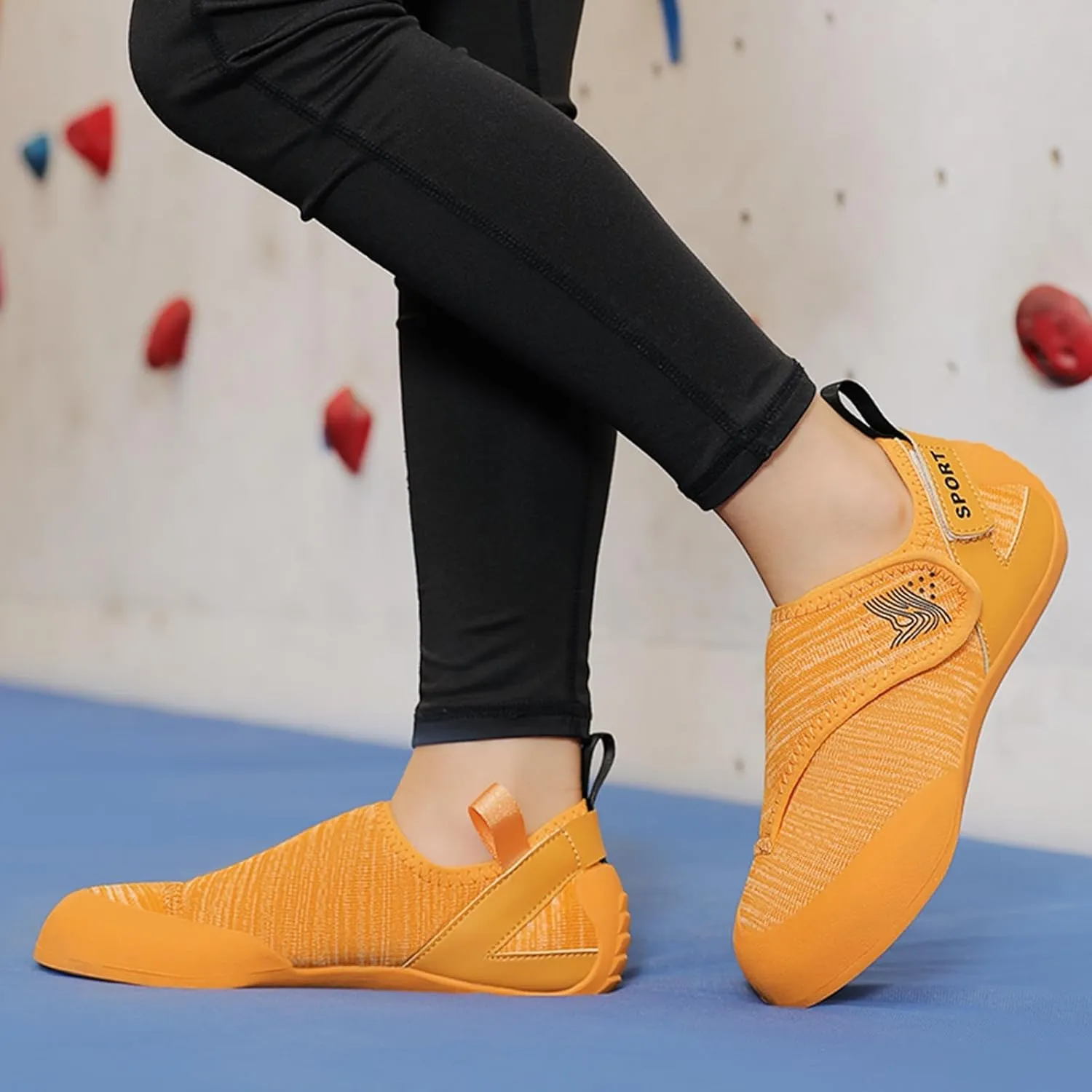 Ladies Rock Climbing Shoes, Non-Slip Indoor Climbing Shoes Mesh Breathable Climbing Sneakers for Womens Bouldering