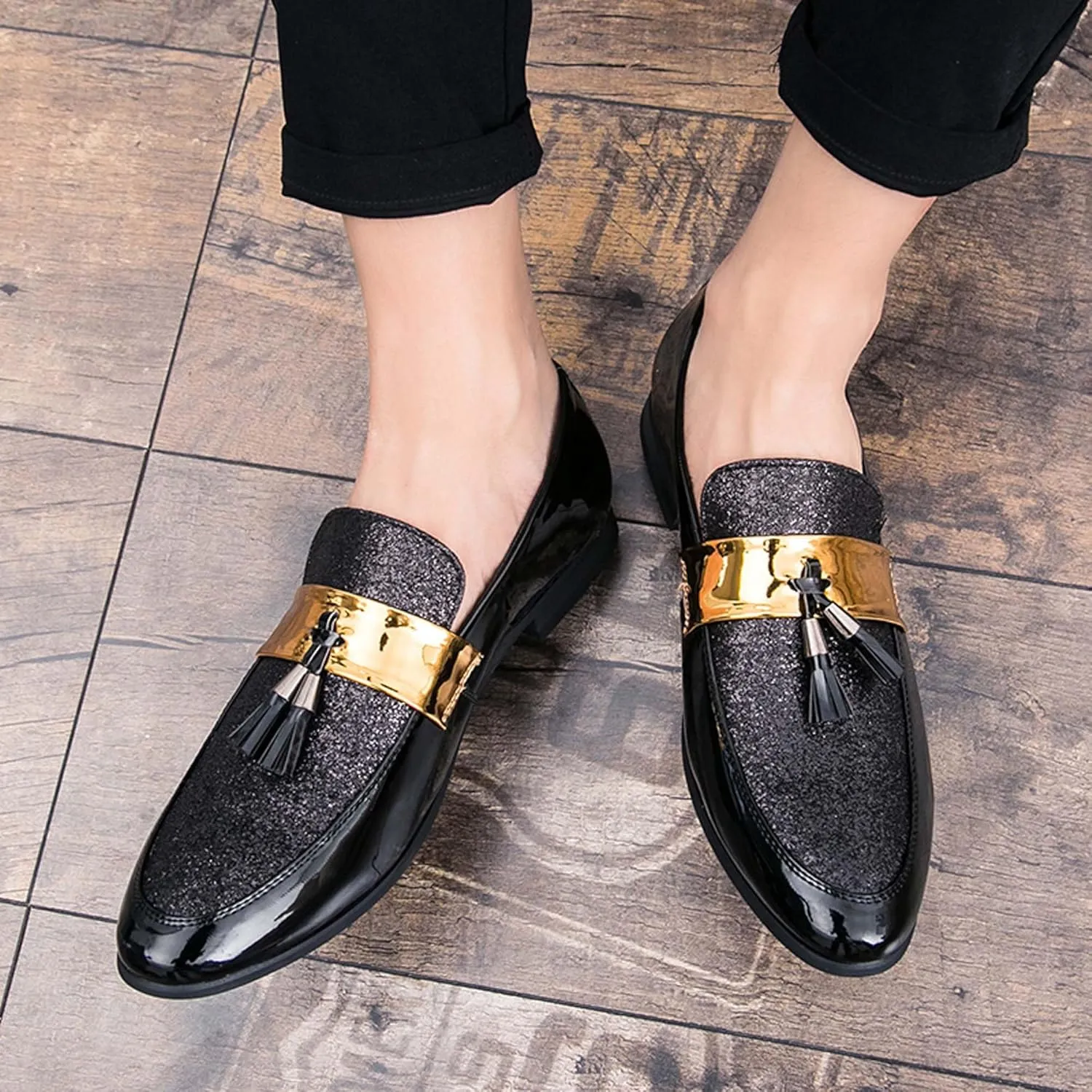 Mens Slip on Glitter Pointed Toe Leather Shoes with Fringe Decoration Chelsea Shoes Mens Formal Loafers Suitable for Daily wear, Party, Nightclub, Date, Formal wear, etc.