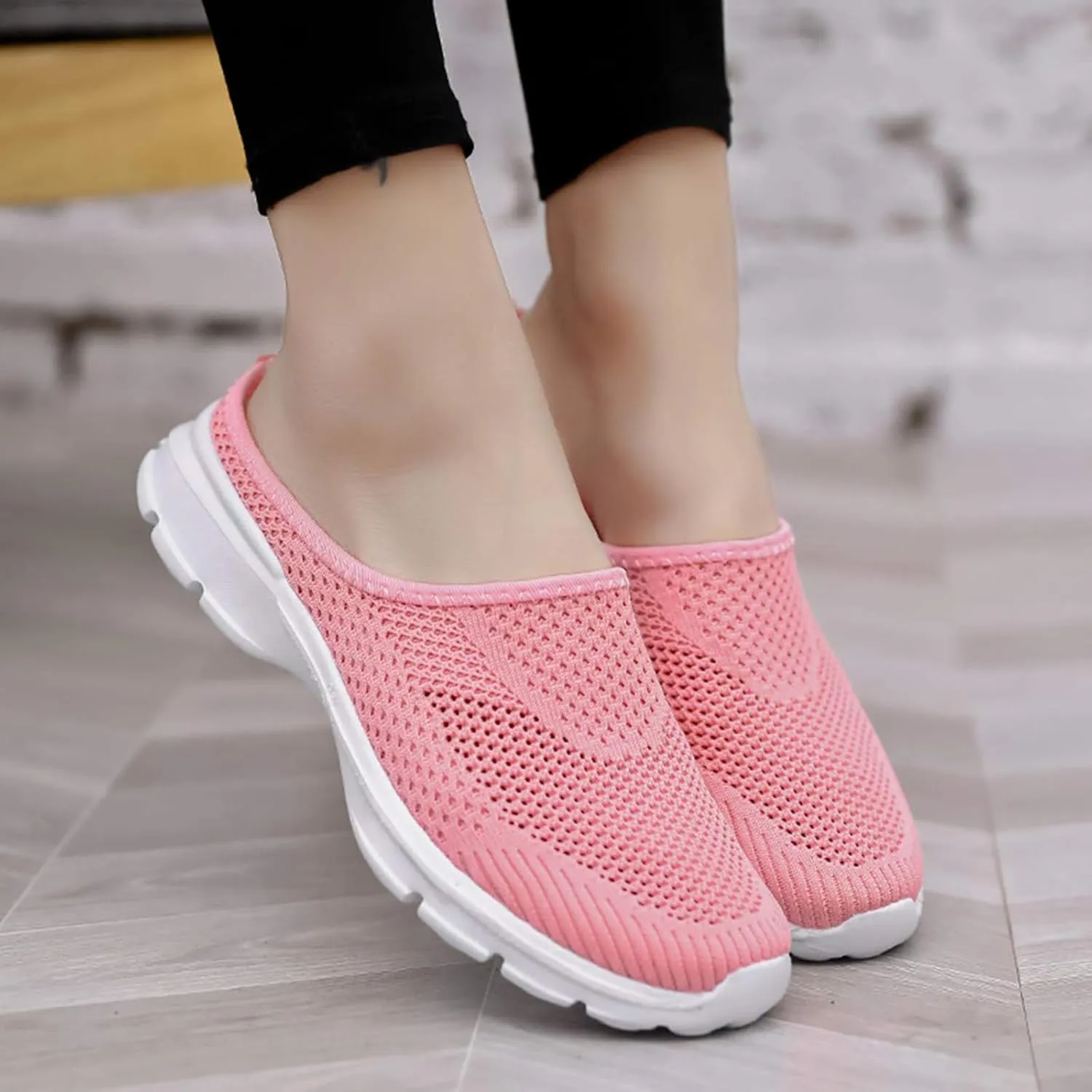 Mules for Women Breathable Mesh Walking Mules Sneakers Comfortable Orthopedic Clogs with Arch-Support Lightweight Summer Slip On Closed Toe Shoes Casual Backless Shoes
