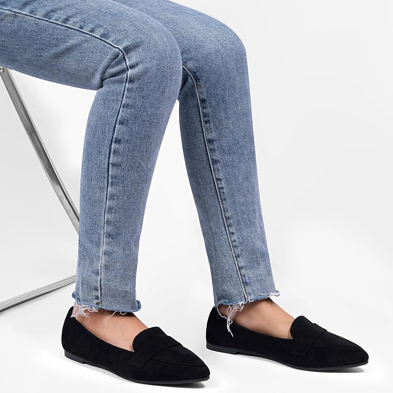 MUSSHOE Flats for Women Comfortable Pointed Toe Slip on Dressy Loafers for Women