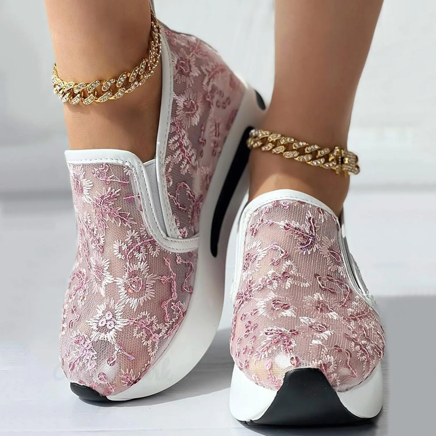 Wedge Floral Shoes Mesh Fashion Sneakers for Women Slip On Breathable Walking Shoes Women's Casual Embroidery Platform Sneakers Comfort Work Shoes High Heels Outdoor Travel Sports Shoes