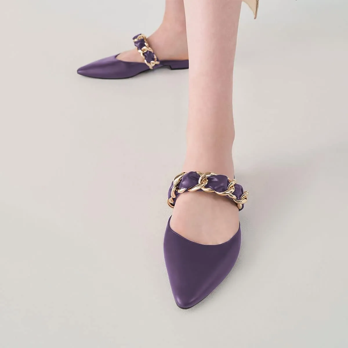 YDN Women Pointed Toe Slip on Mules Chain Strap Flats Backless Penny Loafers Casual Beach Dressy Shoes Size 4-15 US