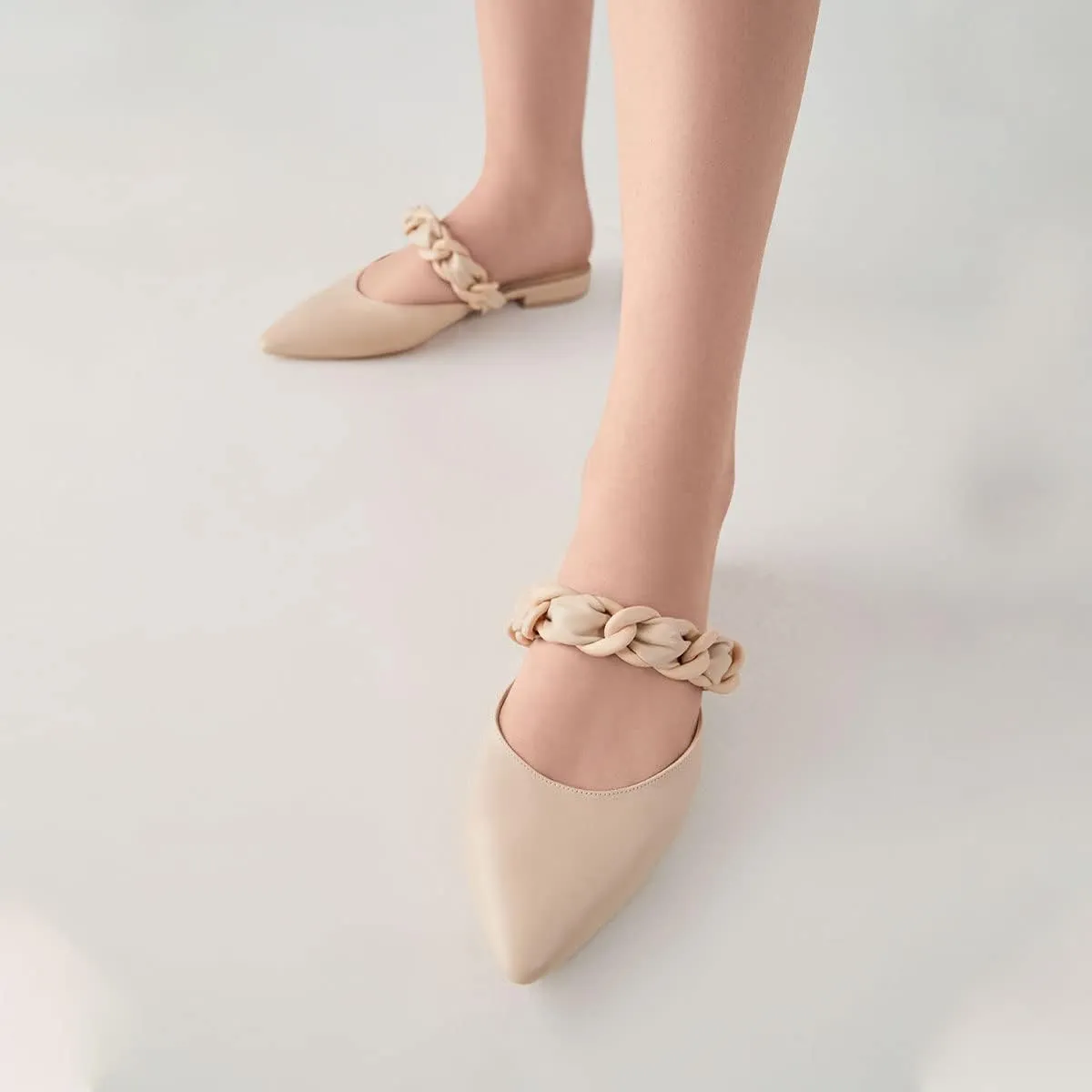YDN Women Pointed Toe Slip on Mules Chain Strap Flats Backless Penny Loafers Casual Beach Dressy Shoes Size 4-15 US